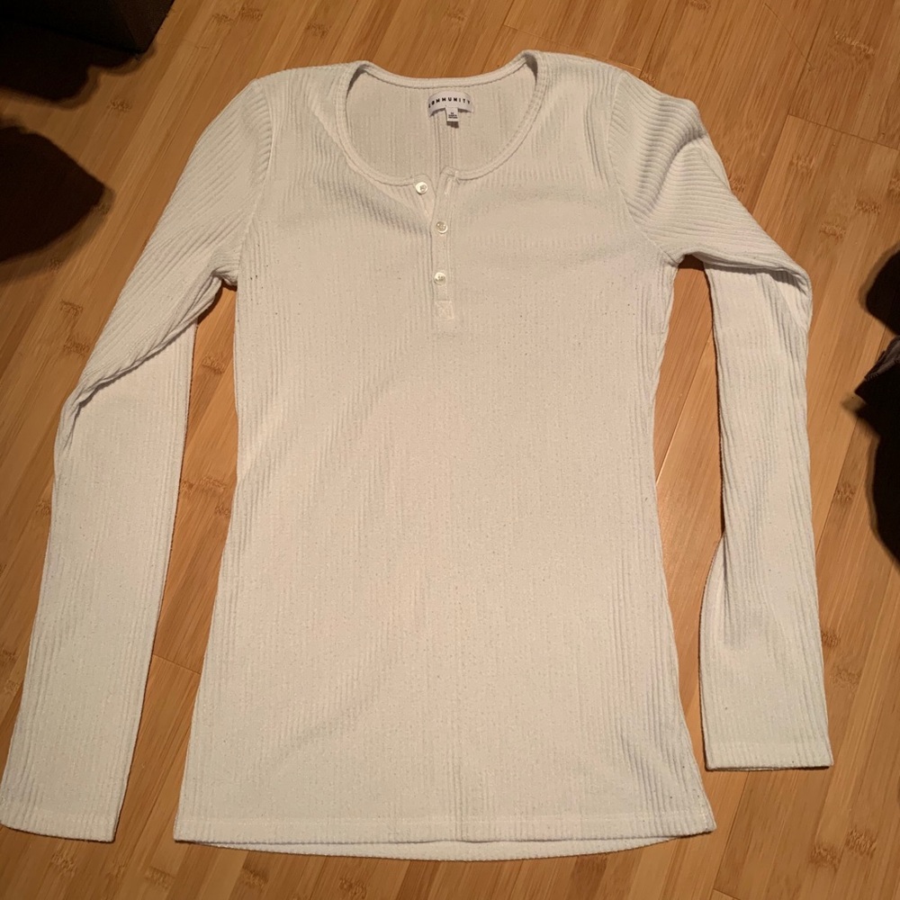 Aritzia Ribbed long sleeved knit.